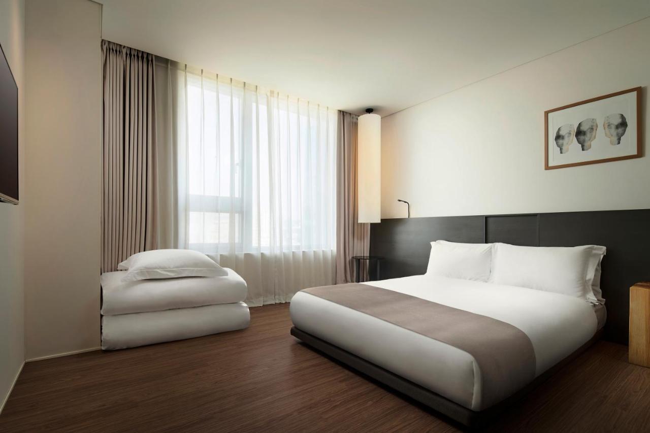 Shilla Stay Seodaemun Seoul Station Екстериор снимка