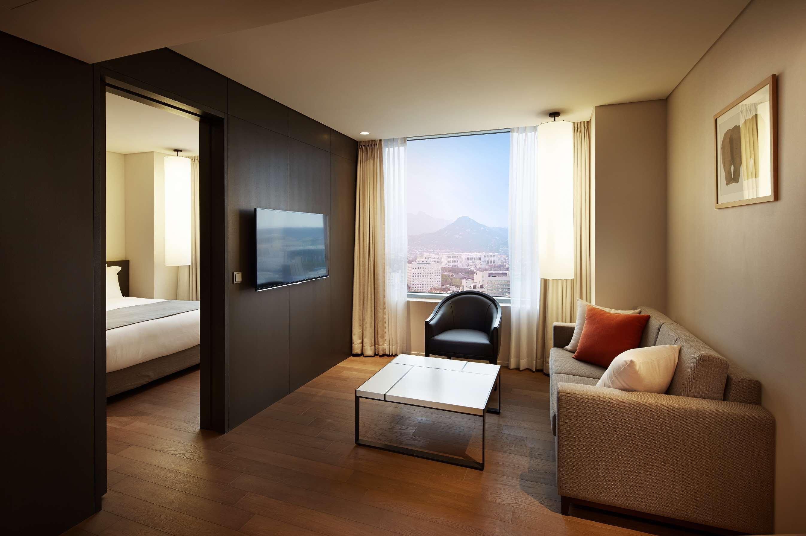 Shilla Stay Seodaemun Seoul Station Екстериор снимка